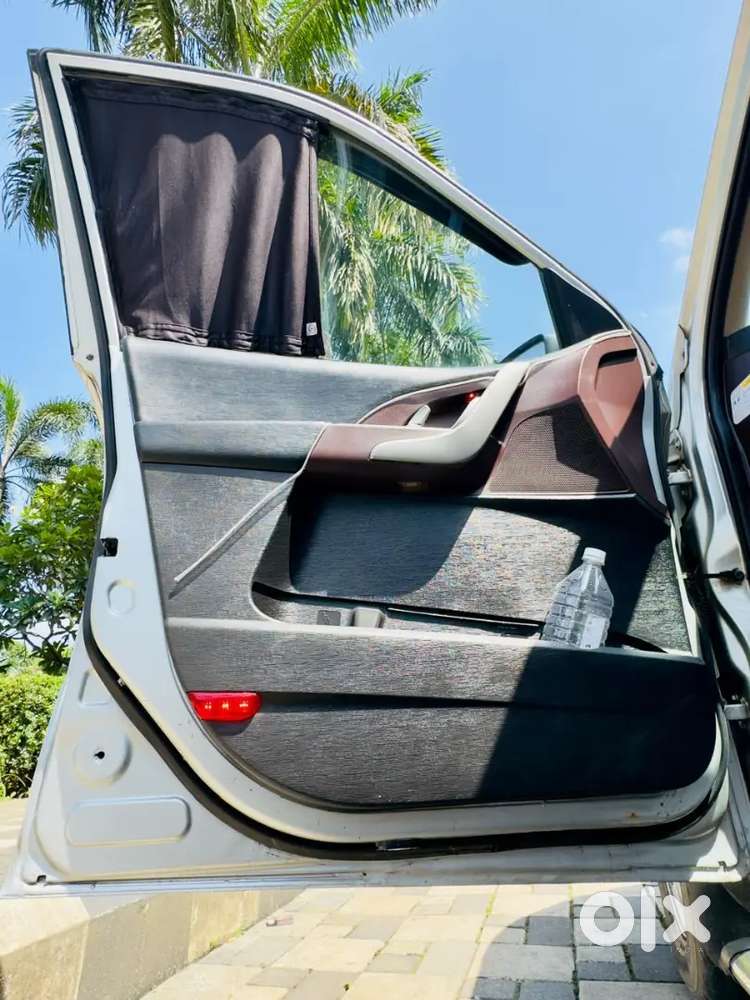 Mahindra Xuv500 2015 Variant