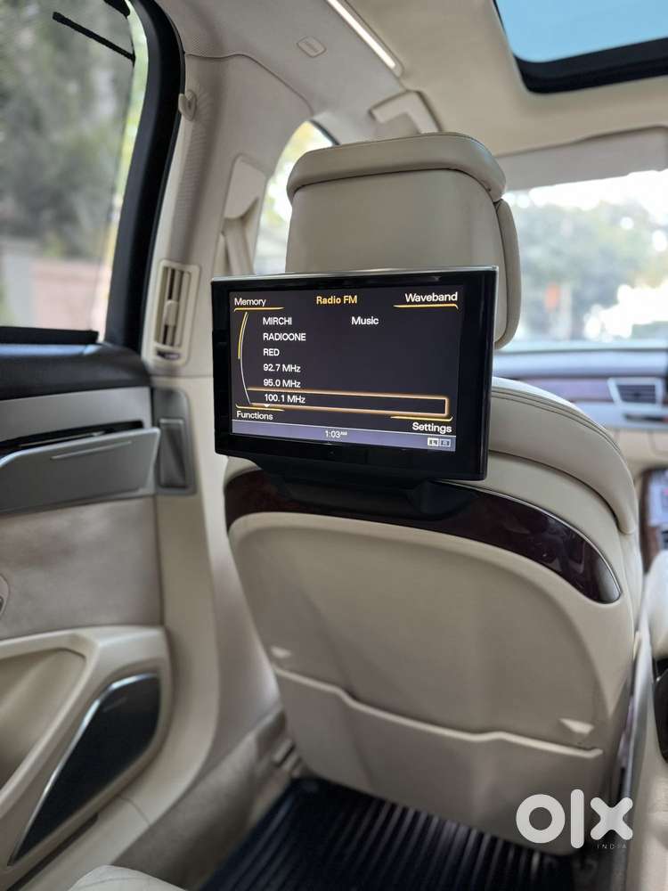 Audi A8 L 2010-2013 4.2 Fsi Quattro, 2011, Petrol