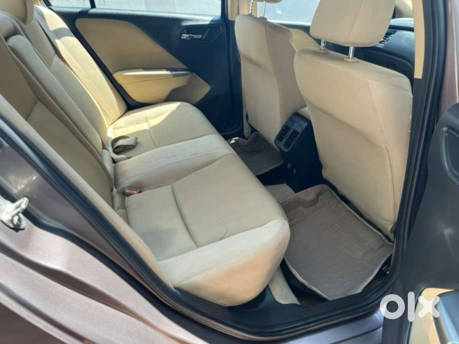 Honda City V Mt, 2015, Petrol