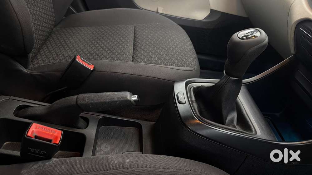Tata Altroz 1.2 Xt, 2022, Petrol