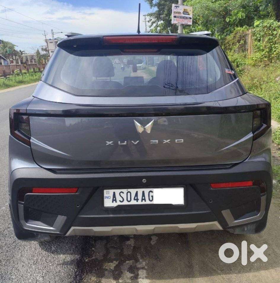 Mahindra Xuv 3xo Mx3, 2025, Petrol
