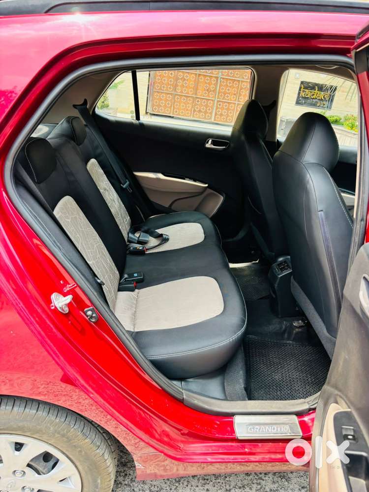 Hyundai Grand I10 2013-2016 Sportz Edition, 2015, Petrol