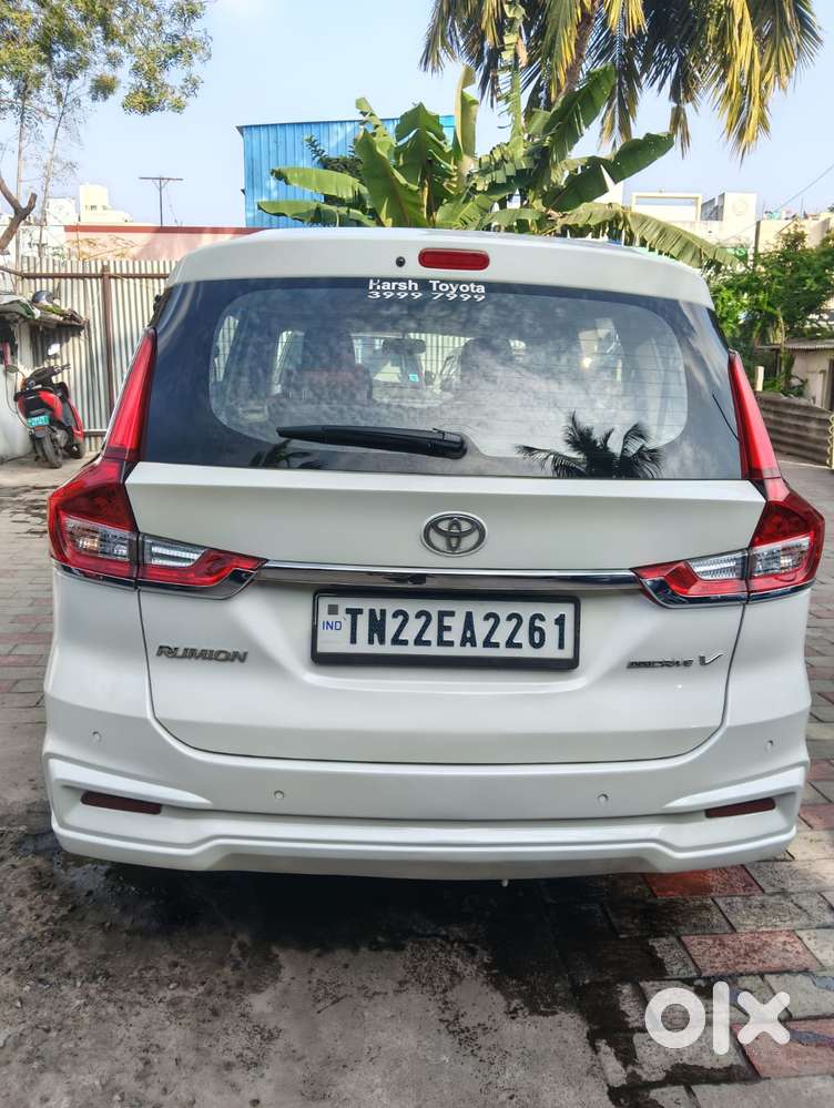 Toyota Rumion V Mt, 2023, Petrol