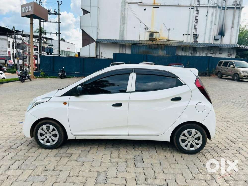 Hyundai Petrol Manual 2014