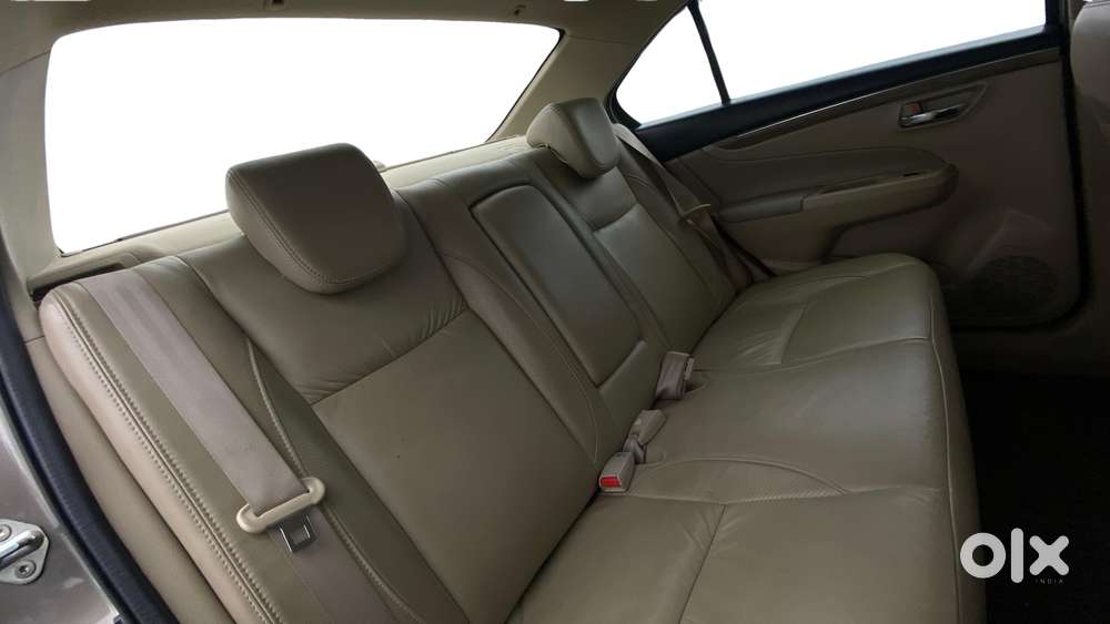 Maruti Suzuki Ciaz 1.5 Alpha Shvs Petrol, 2019, Petrol