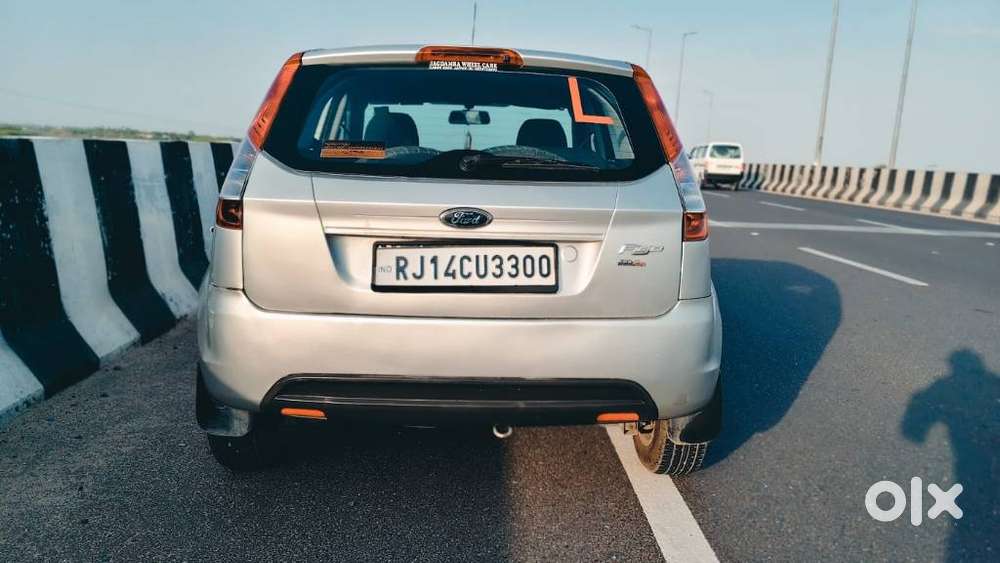 Ford Figo Diesel Titanium, 2012, Diesel