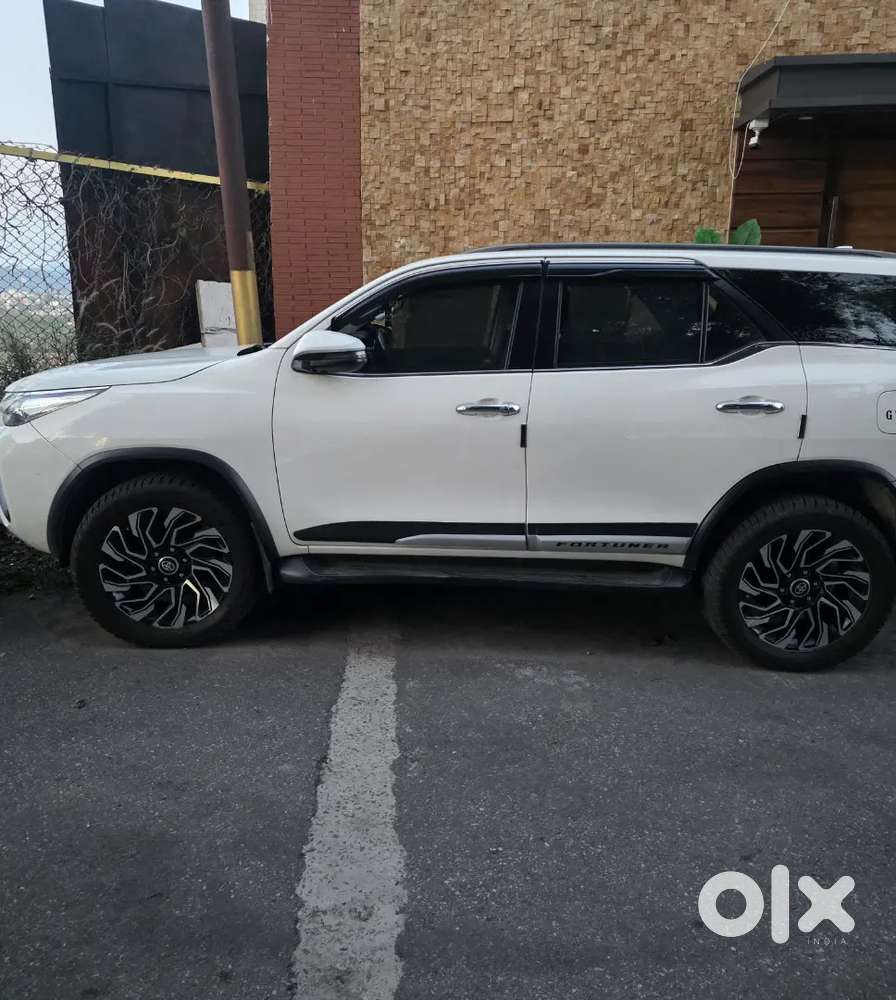 Toyota Fortuner 2018 Diesel 82300 Km Driven