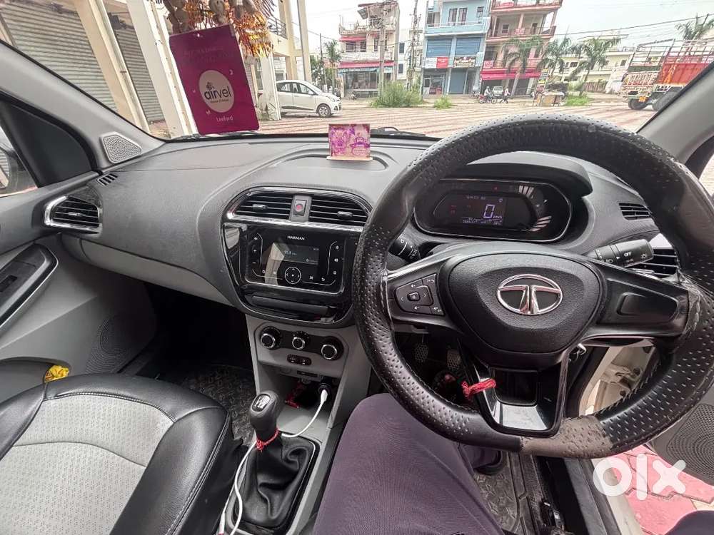 Tata Tiago  Xt 2023 Model