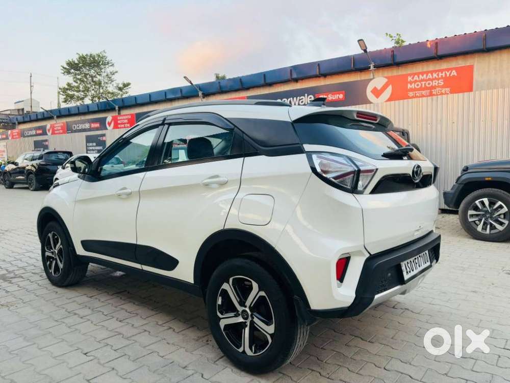 Tata Nexon 1.2 Revotron Xz Plus (s), 2023, Petrol
