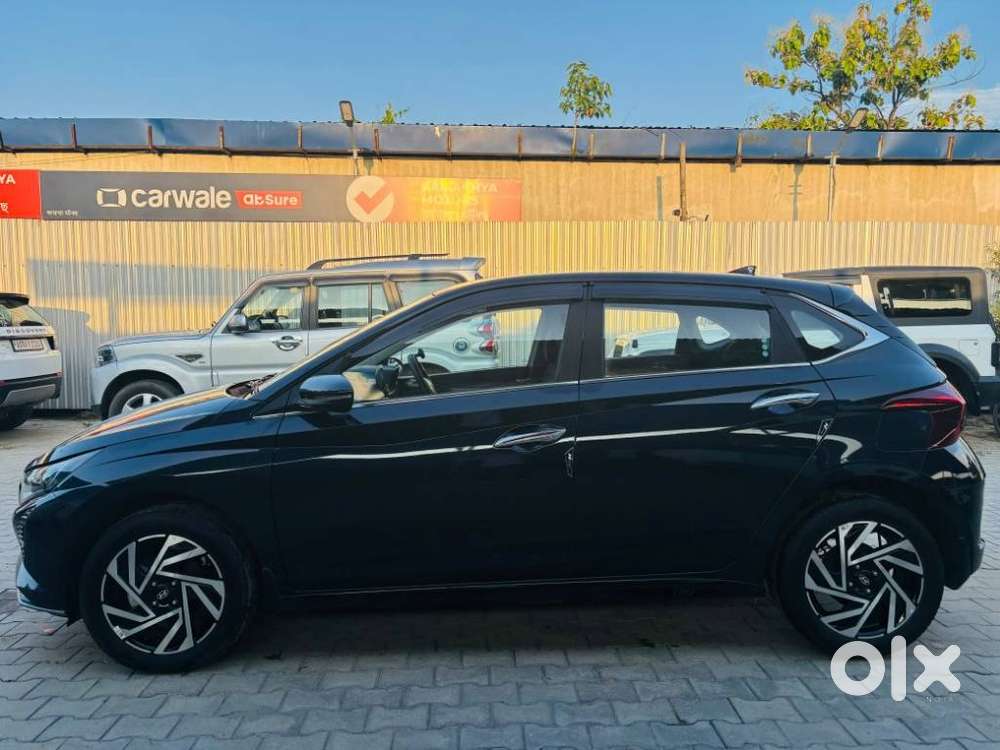 Hyundai I20 Asta (o) 1.2 Mt Dual Tone, 2024, Petrol