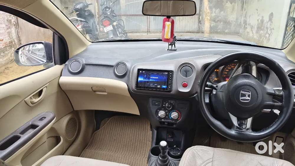 Honda Amaze 2014 Diesel Well Maintained With Alloy Wheels