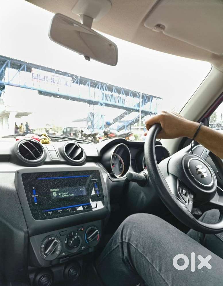 Maruti Suzuki Swift 2022 Swift Vxi Amt Single Owner 33,000 Km