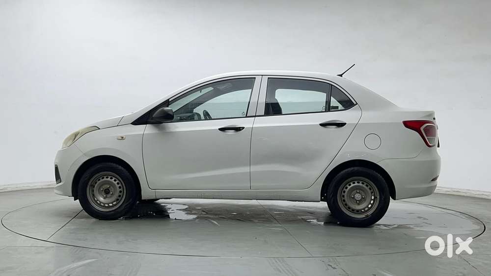 Hyundai Xcent Base 1.2, 2015, Petrol