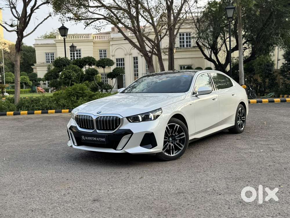 Bmw 5 Series 530i Sedan, 2025, Petrol