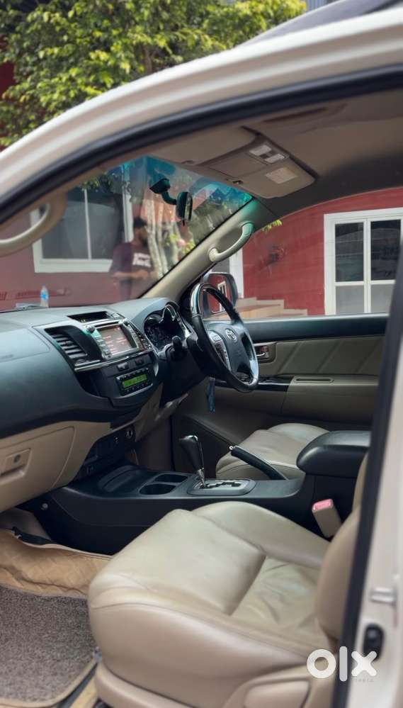 Toyota Fortuner 4*2 Automatic, 2014 Model, 2nd Owner