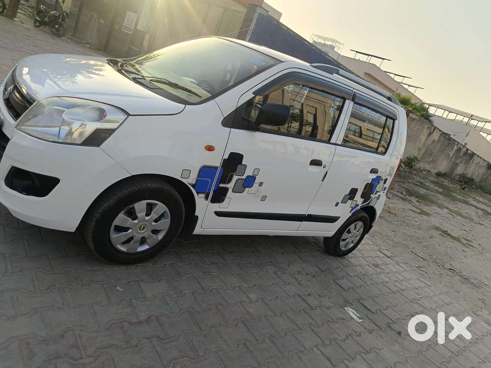 Maruti Suzuki Wagon R Lxi Cng Optional, 2017, Cng & Hybrids