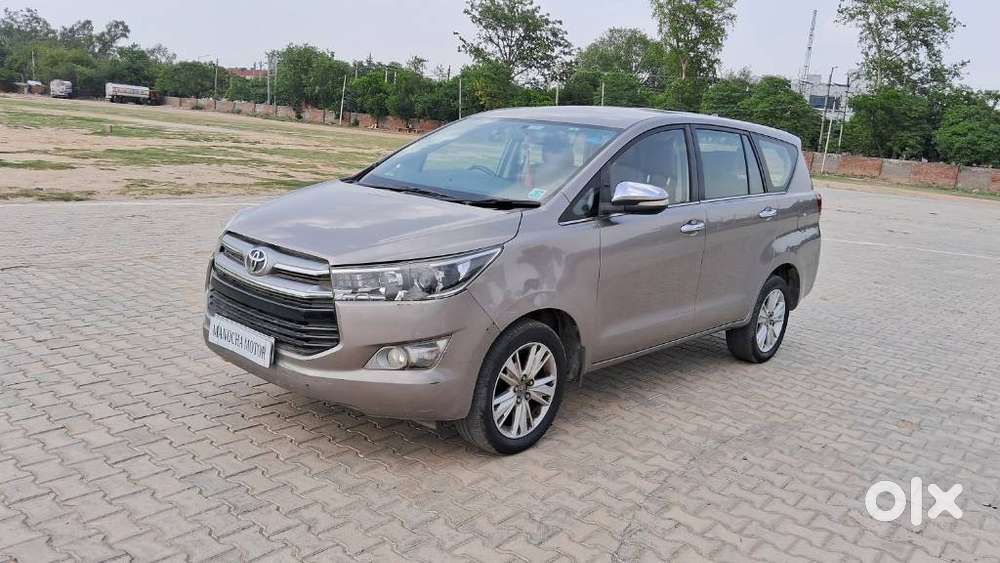 Toyota Innova Crysta 2.7 Zx At, 2016, Petrol