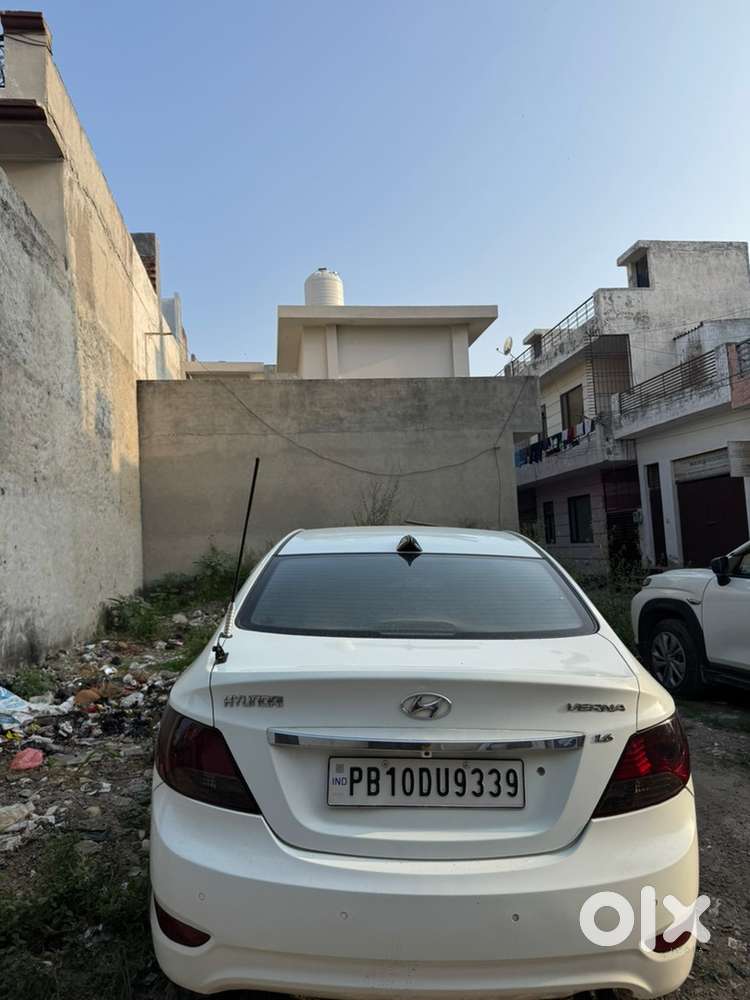Hyundai Fluidic Verna 2012 Year
