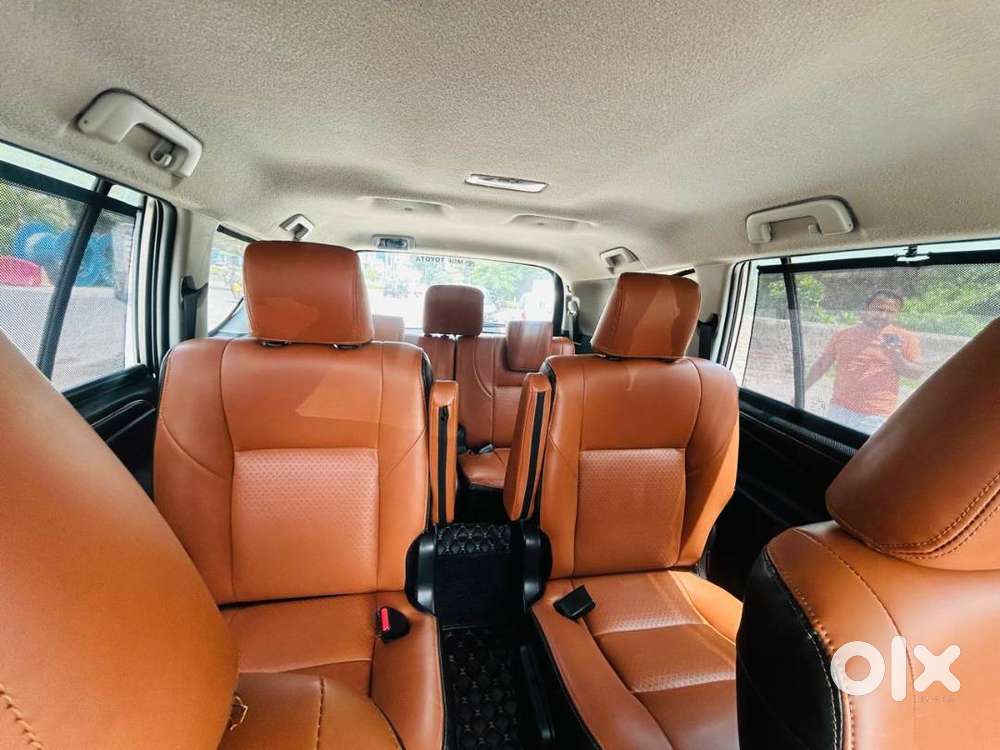 No Dealer Direct Party             Toyota Innova Crysta 2.8 Auto