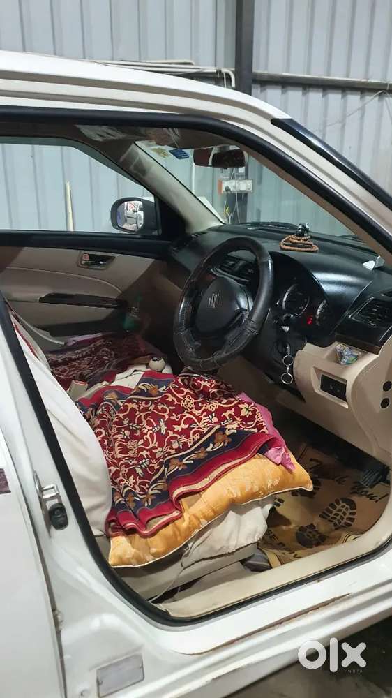 Maruti Suzuki Dzire 2015 Diesel 77100 Km Driven