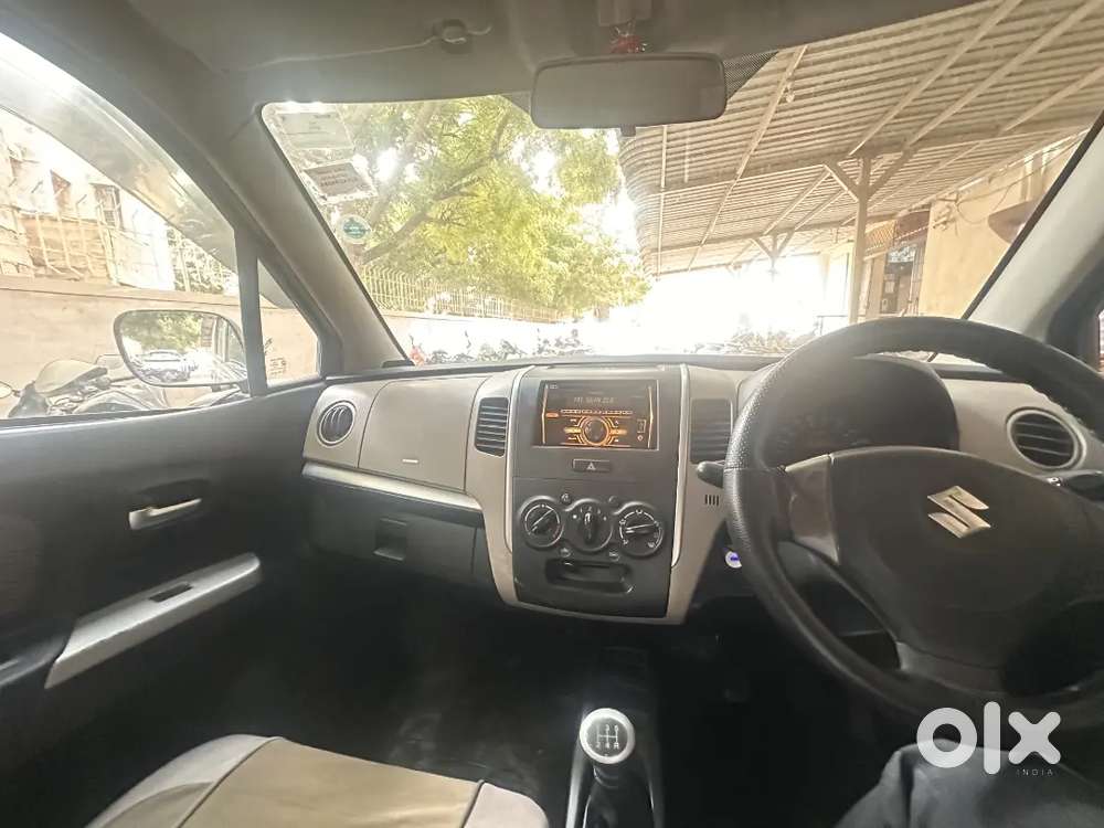 2013 Petrol Manual | 2nd Owner | 95,000 Km | Well Maintained