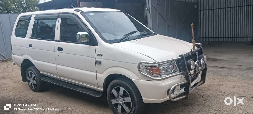 Chevrolet Tavera Elite 2009 Diesel Model