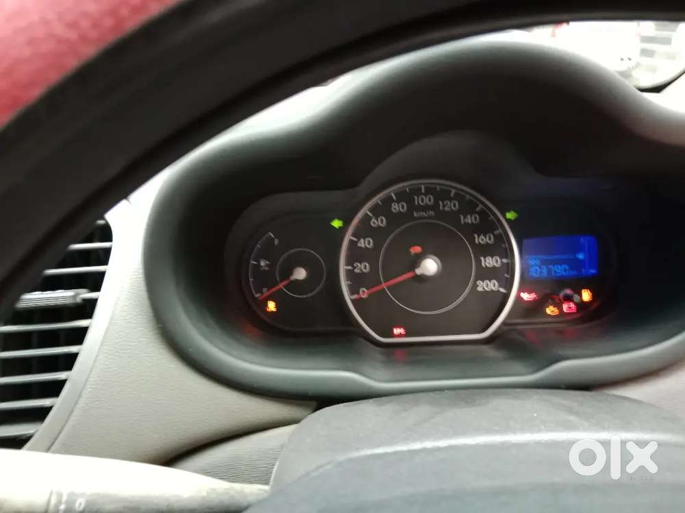 Hyundai I10 Magna Lpg 2012 Variant