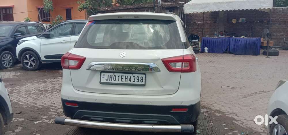 Maruti Suzuki Brezza 1.5 Vxi Smart Hybrid, 2021, Petrol