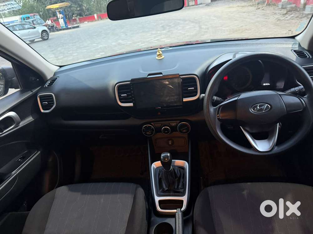 Hyundai Venue E 1.2 Petrol, 2020, Petrol