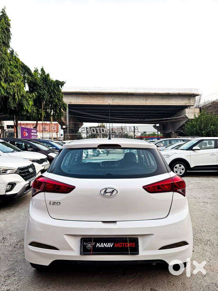 Hyundai I20 Magna 1.2 Mt, 2017, Petrol