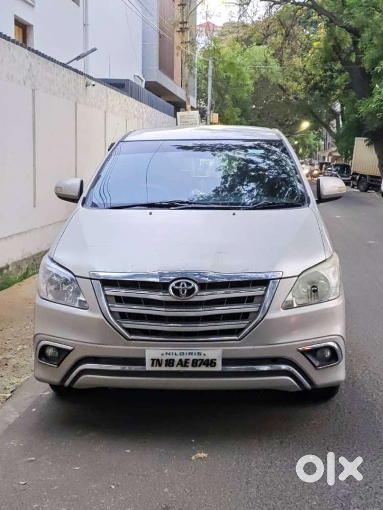 Toyota Innova 2.5 G (diesel) 8 Seater, 2015, Diesel