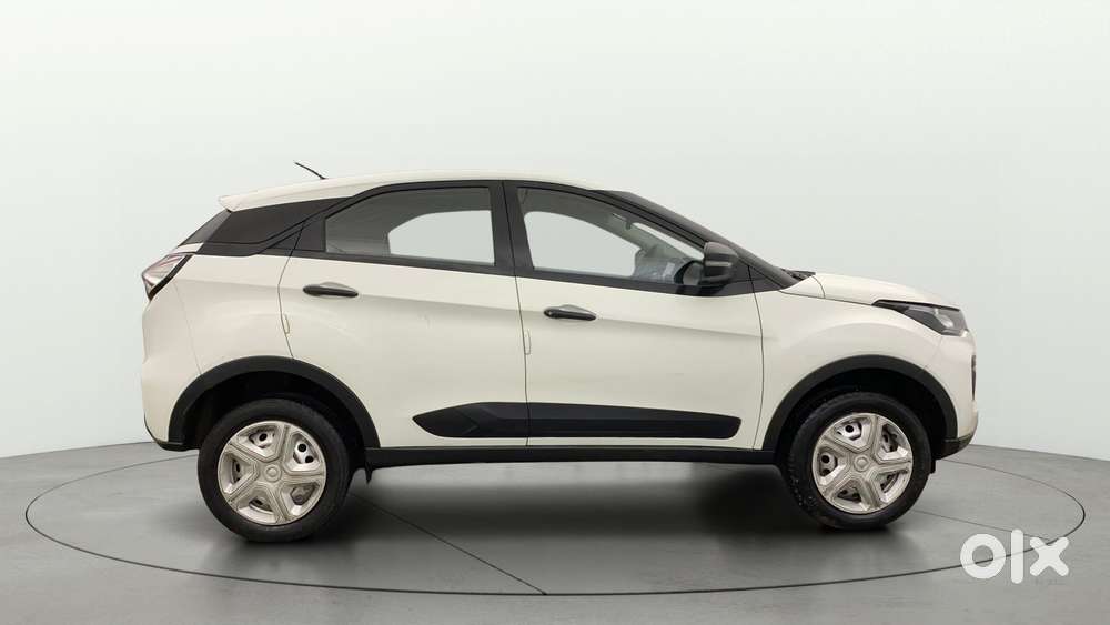 Tata Nexon 1.2 Petrol, 2023, Petrol