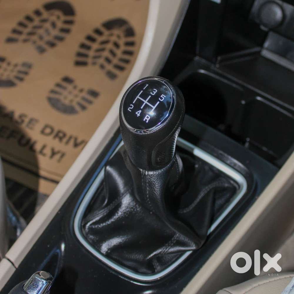 Maruti Suzuki Ciaz Smart Hybrid Alpha , 2023, Petrol