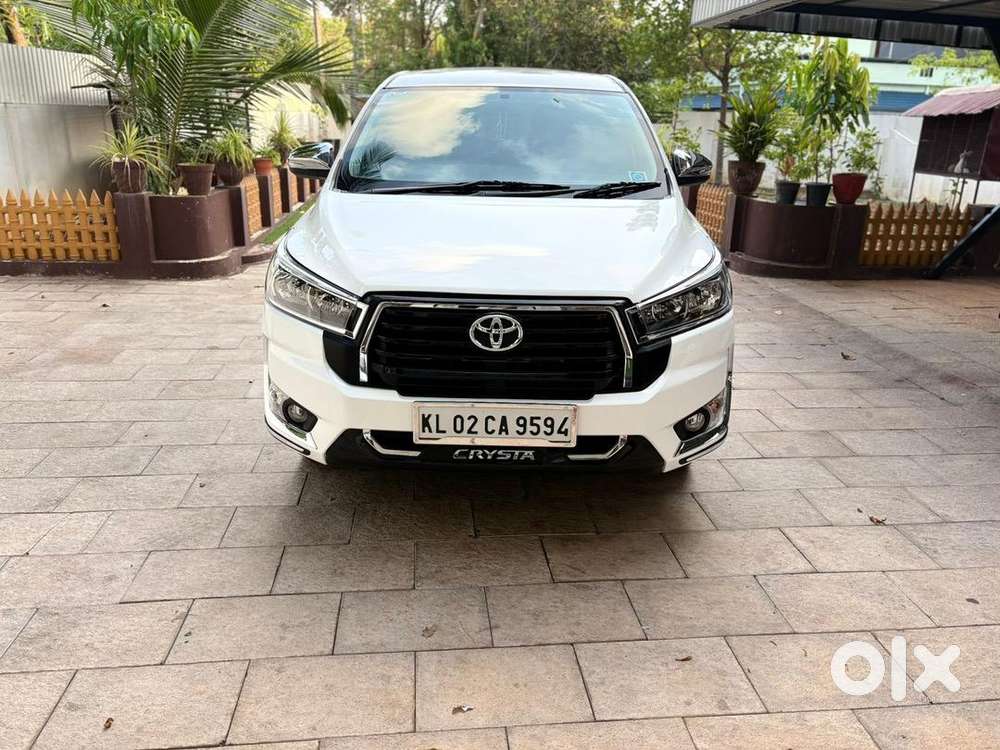 Toyota Innova Crysta 2017 Diesel 147000 Km Driven