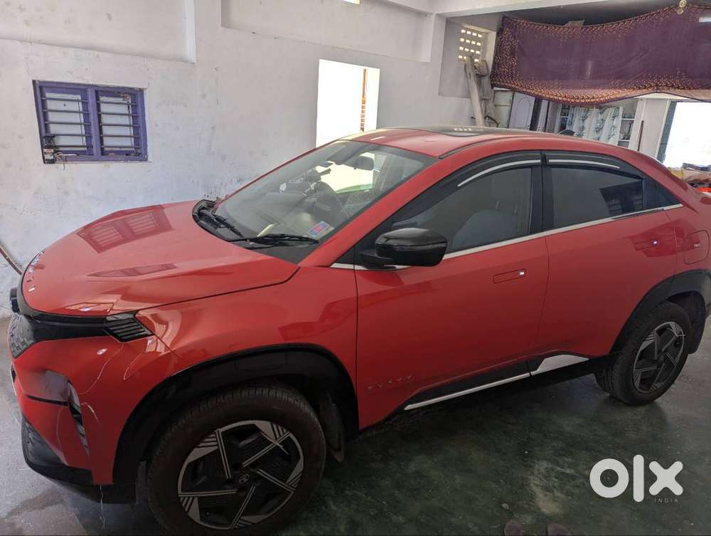 Tata Curvv Petrol 2025