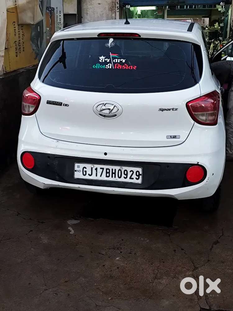 Hyundai Grand I10 2017 Cng & Hybrids 122000 Km Driven