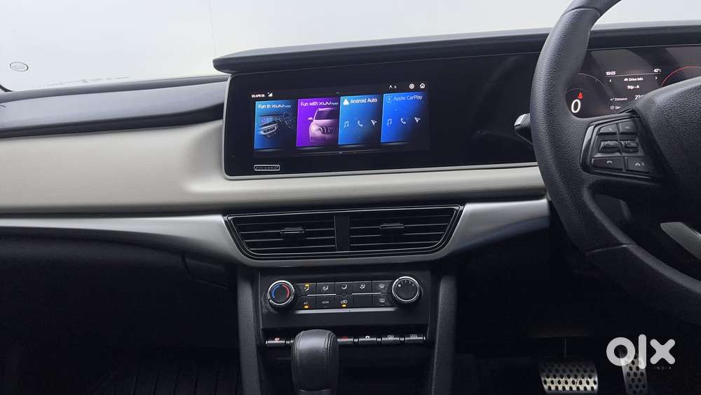 Mahindra Xuv700 2.2 Ax 5 Diesel At Str, 2023, Diesel