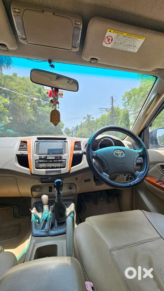 Toyota Fortuner 3.0 4x4 Manual, 2011, Diesel