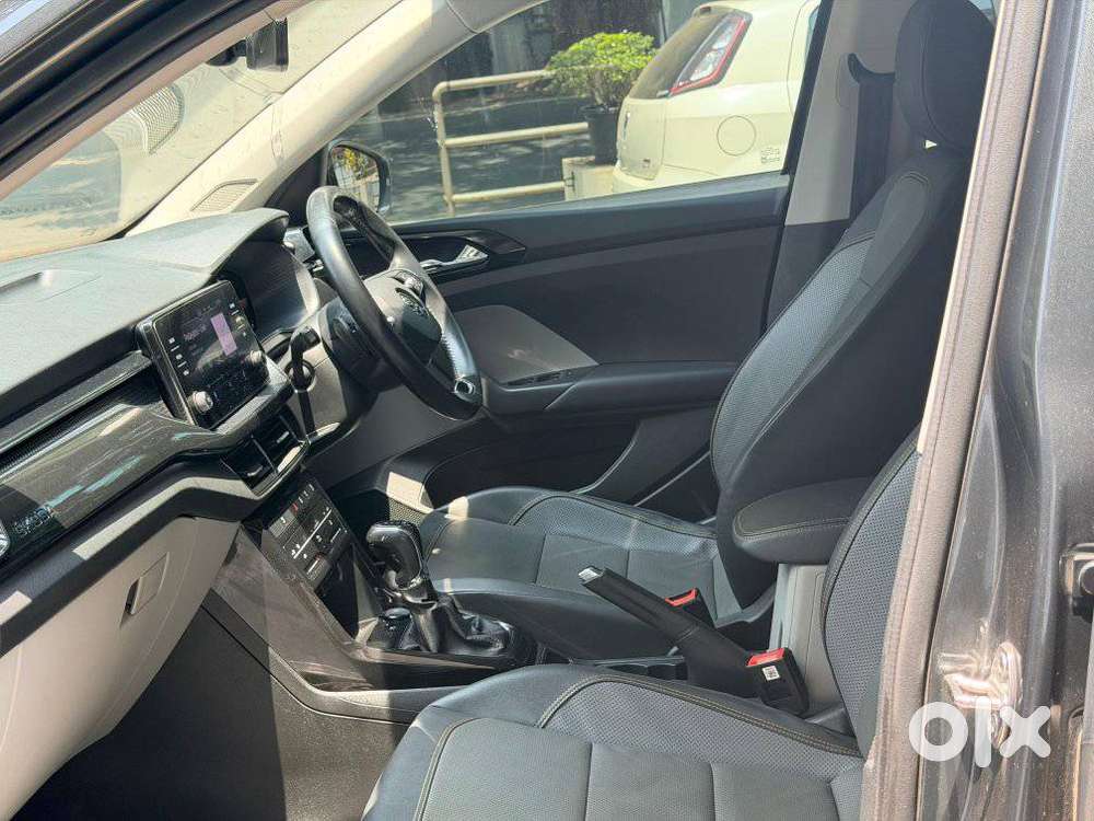 Skoda Kushaq 1.0 Tsi Style At, 2022, Petrol