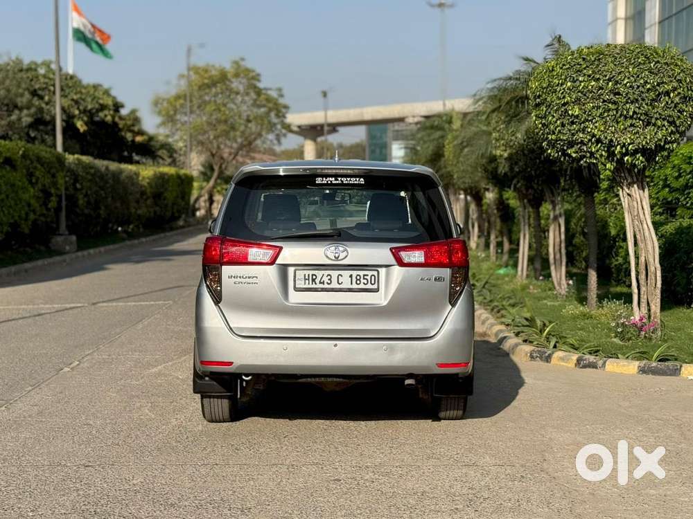 Toyota Innova Crysta