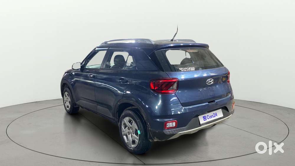 Hyundai Venue S, 2022, Petrol