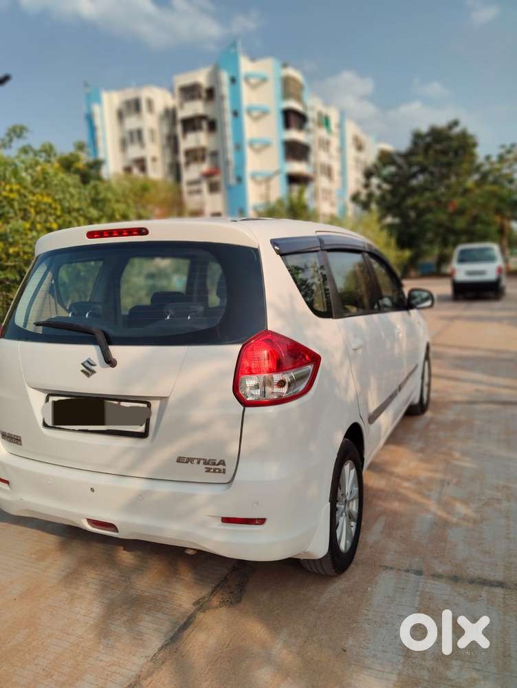 Maruti Suzuki Ertiga Zdi, 2015, Diesel