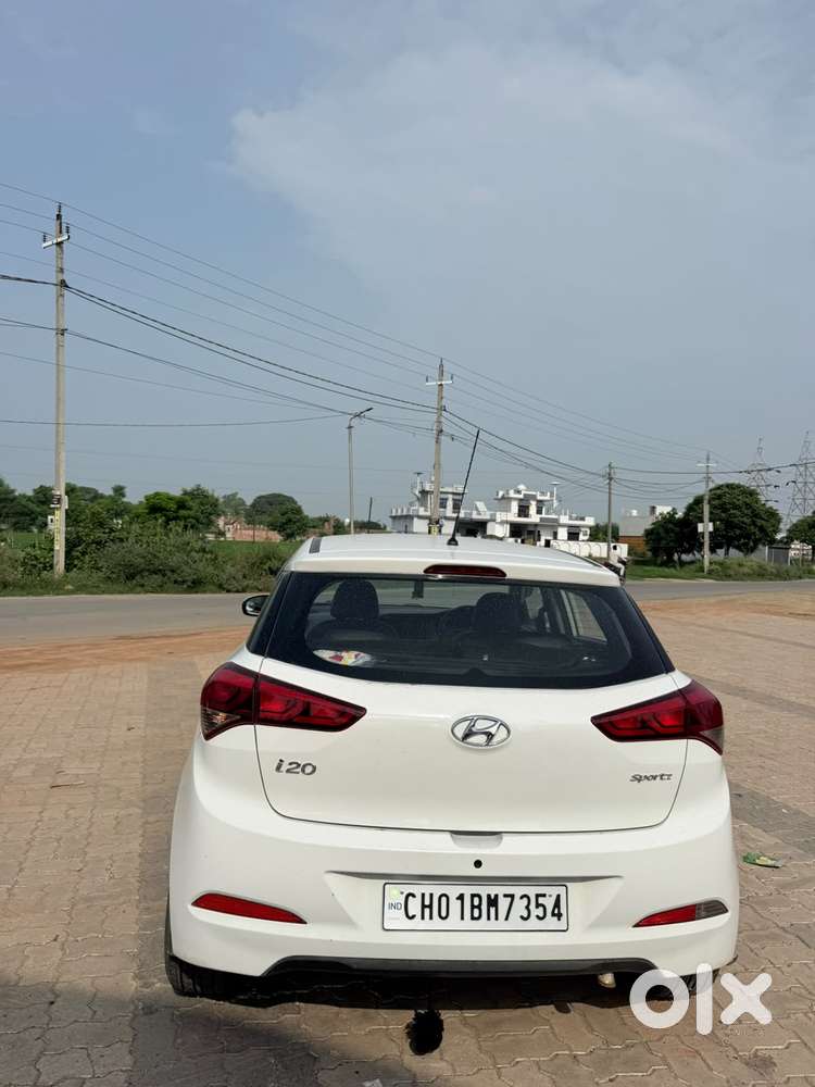 Hyundai Elite I20 Sportz (o) 1.2, 2017, Petrol