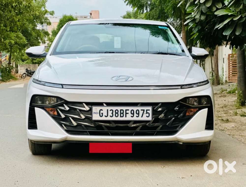 Hyundai Verna, 2023, Petrol
