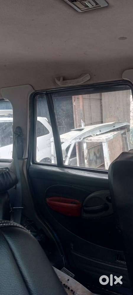 Mahindra Scorpio Ex-1270 2003