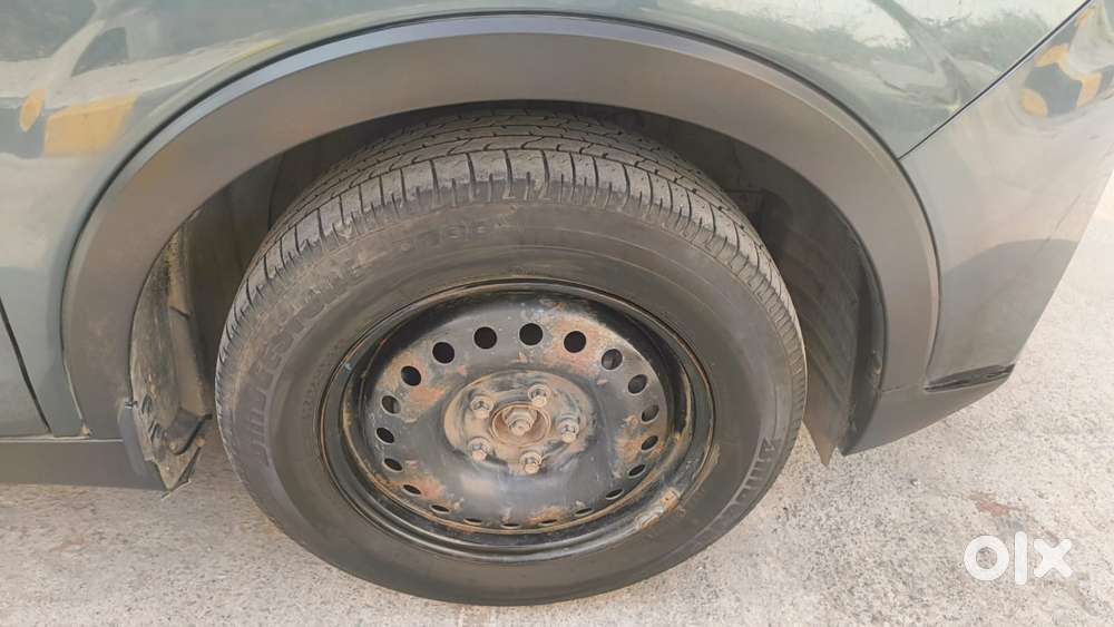 Mahindra Xuv300 W6 Amt Diesel, 2019, Diesel