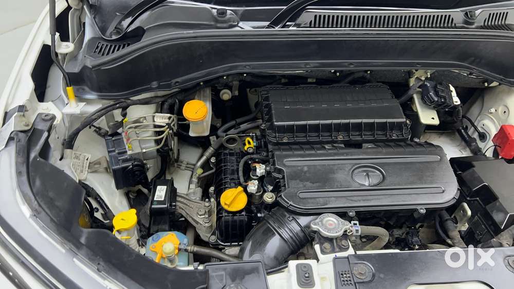 Tata Punch 1.2 Revotron Accomplished Dazzle Pack Mt, 2022, Petrol