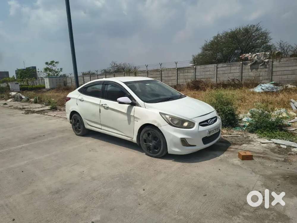 Hyundai Verna 2013 Diesel 800000 Km Driven