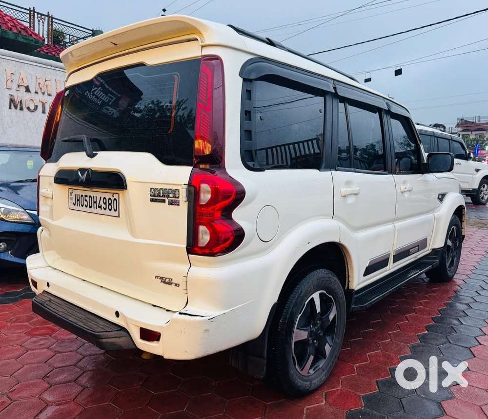 Mahindra Scorpio Classic 2.2 S 11 Mt 7 Str, 2022, Diesel