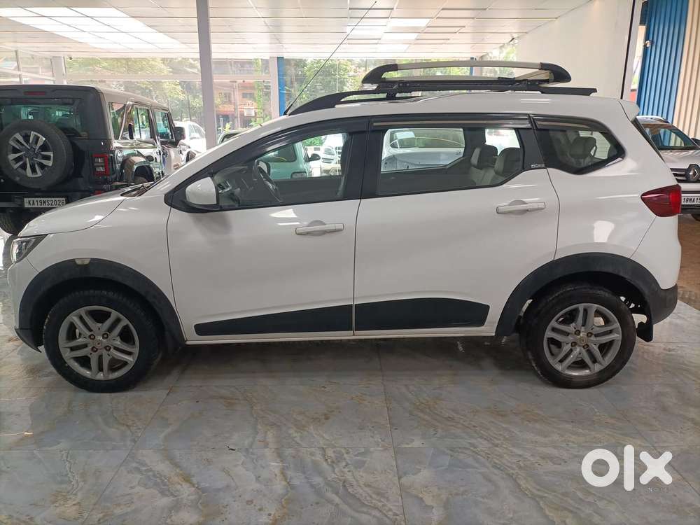 Renault Triber Rxz Easy-r Amt, 2020, Petrol